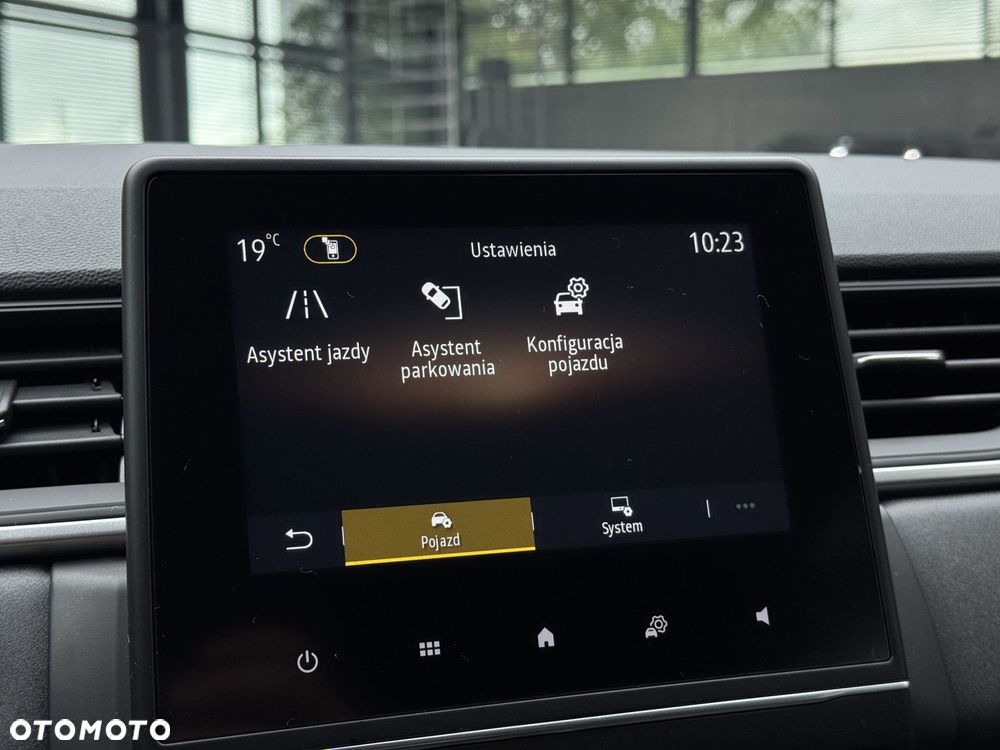 Renault Captur - 31