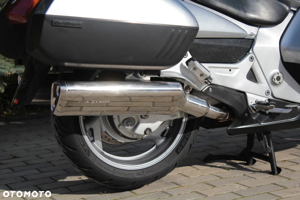 Honda ST - 38