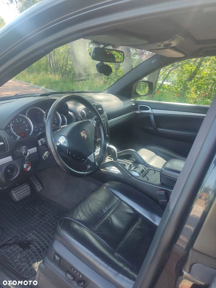 Porsche Cayenne S Tiptronic - 4
