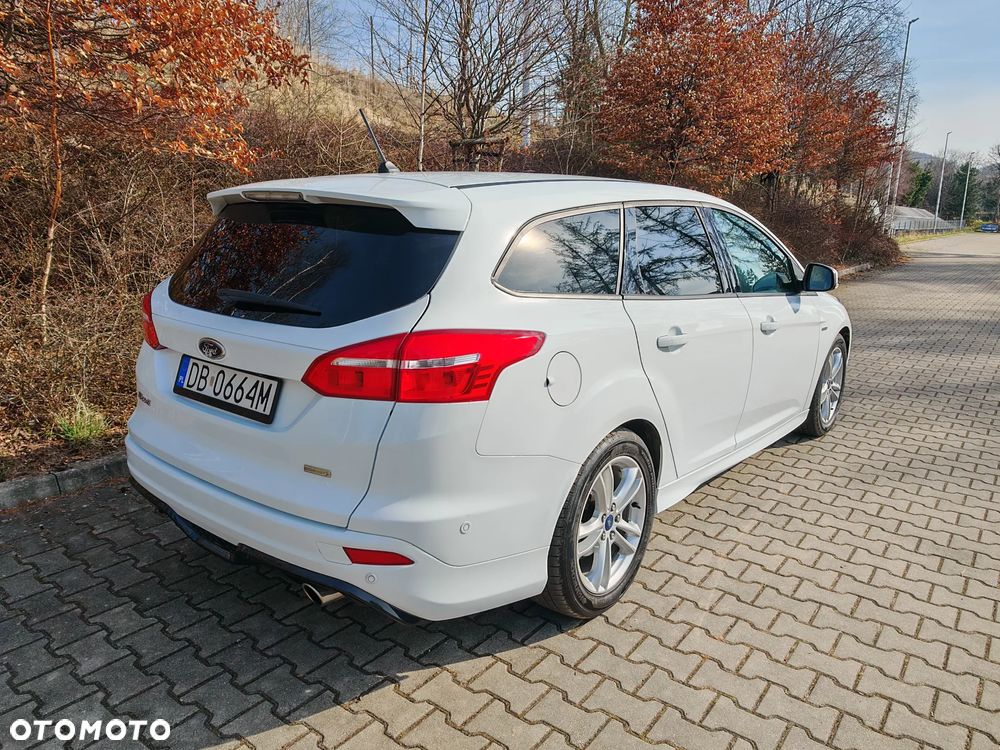 Ford Focus 1.5 EcoBoost STart-Stopp-System ST-LINE - 6