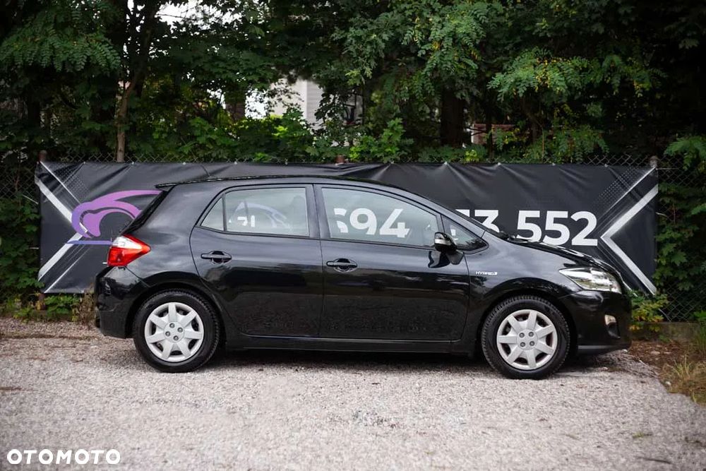 Toyota Auris 1.8 Travel - 8