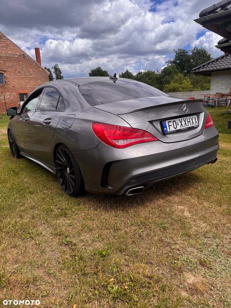 Mercedes-Benz CLA 250 7G-DCT - 2