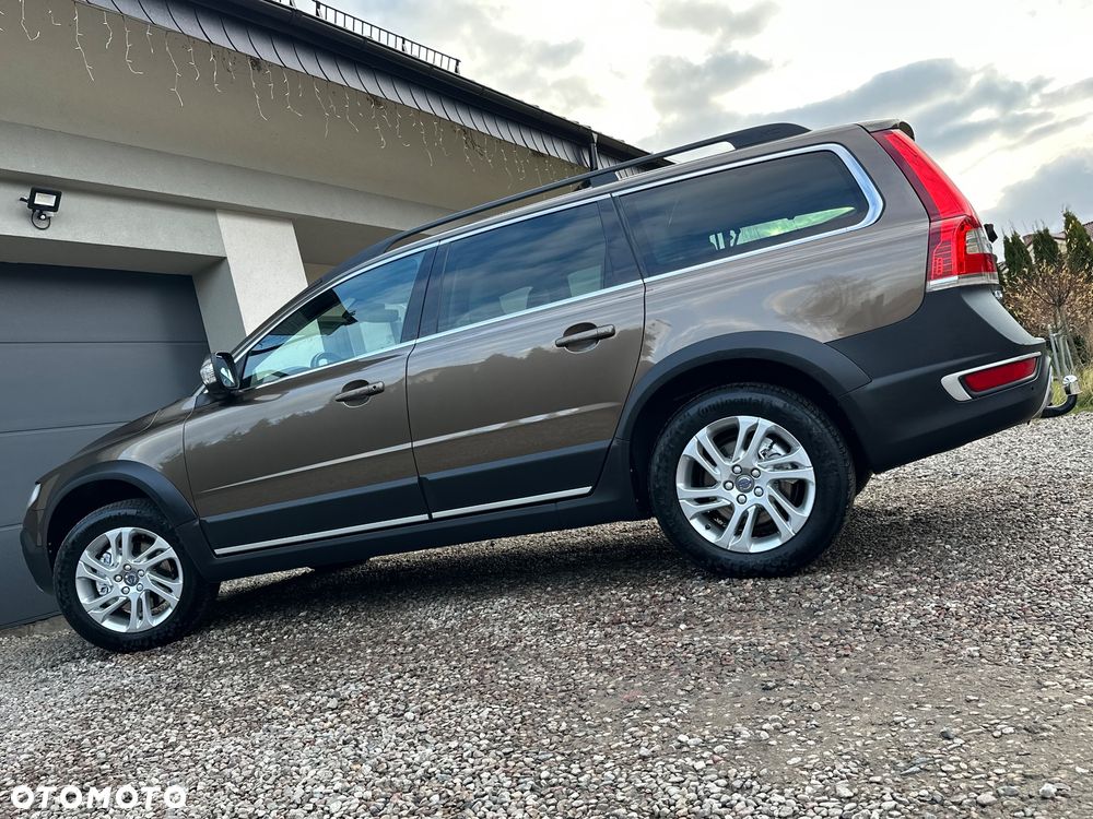 Volvo XC 70 - 40