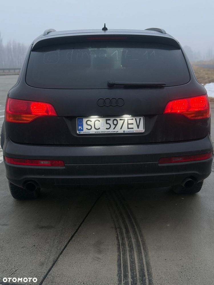 Audi Q7 - 4