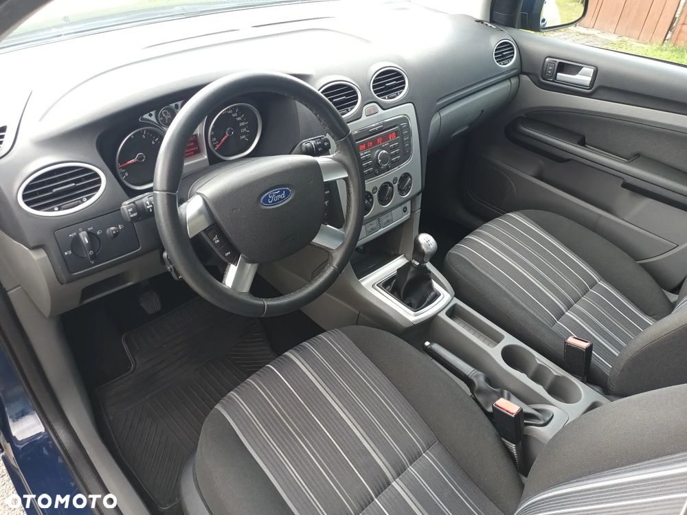 Ford Focus 1.6 Gold X - 15