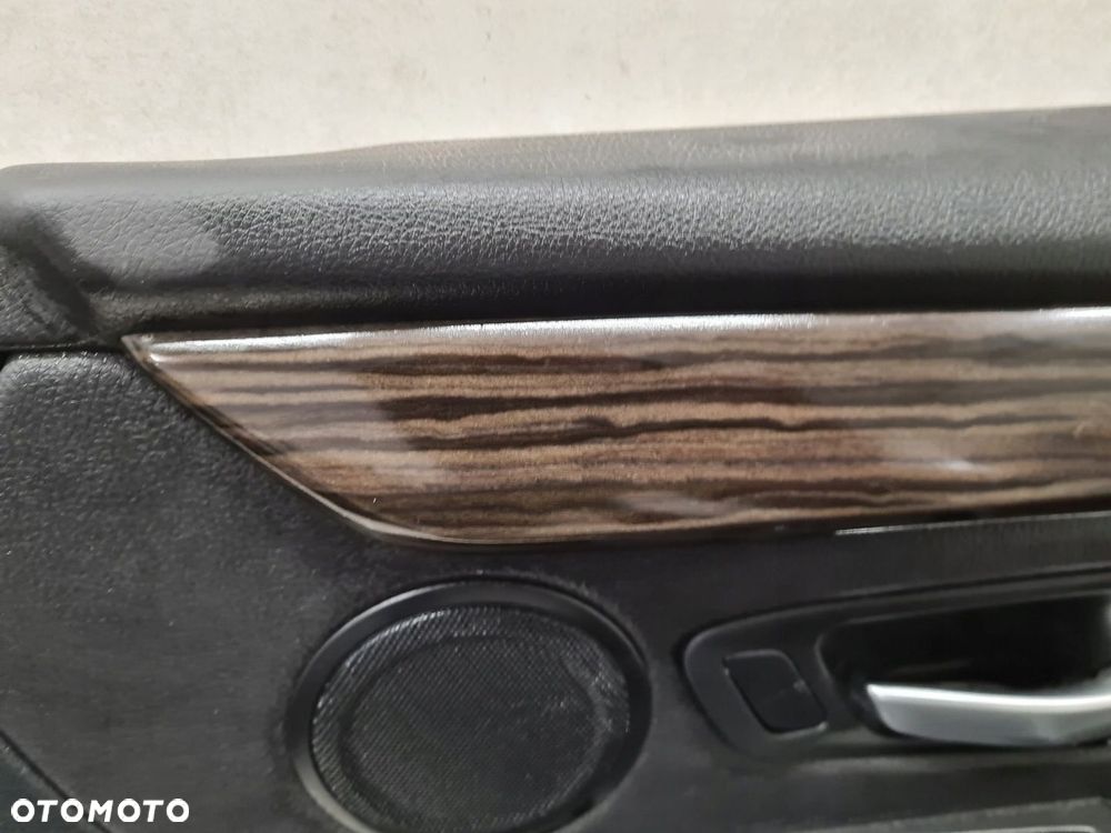 BMW F46 BOCZKI TAPICERKA DRZWI KOMPLET - 7