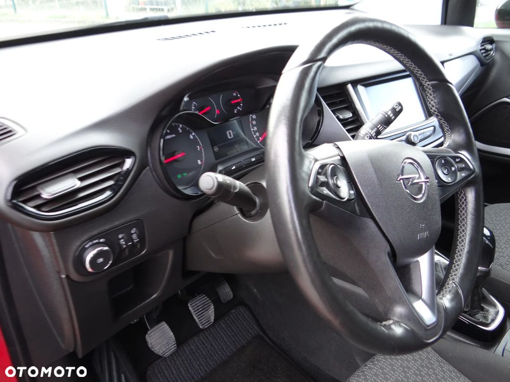 Opel Crossland X - 10