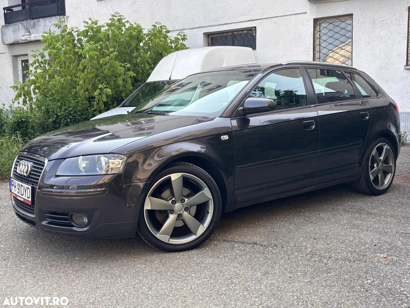 Audi A3 2.0 TDI Sportback DSG Ambition - 1