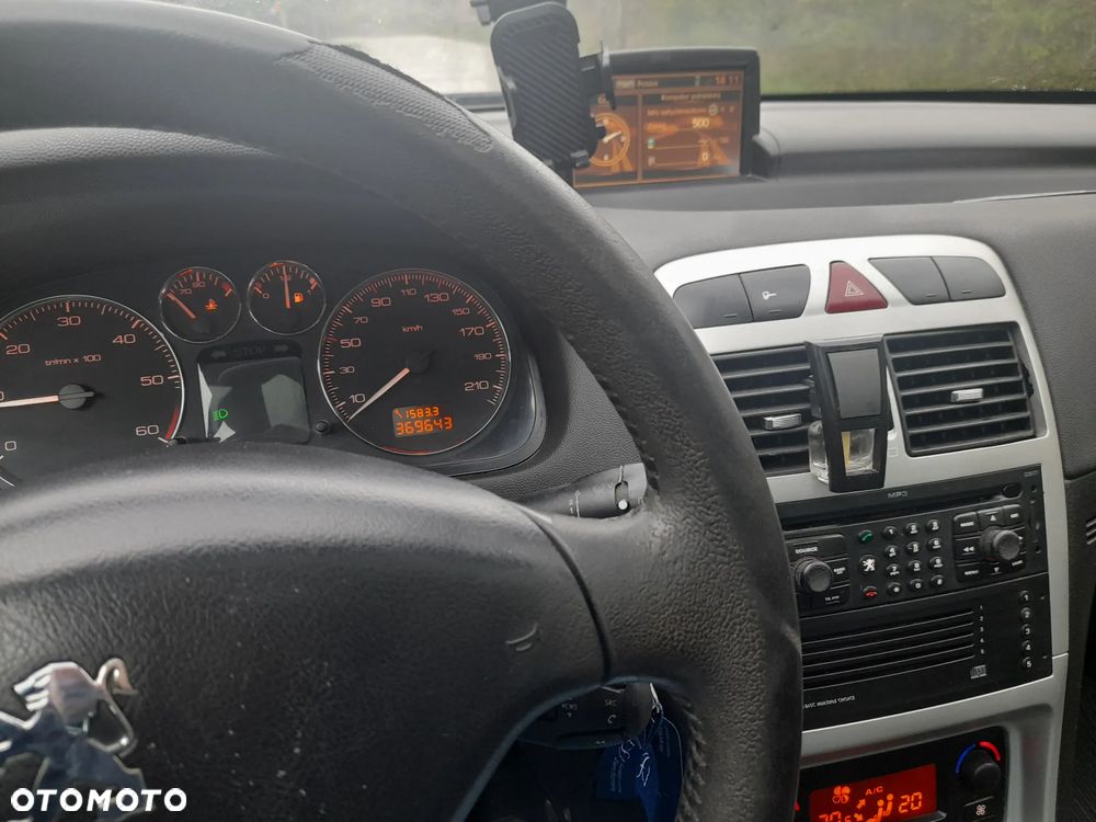 Peugeot 307 HDi SW 110 NAVTECH ON BOARD - 2