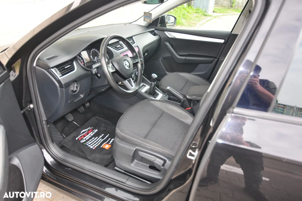 Skoda Octavia 2.0 TDI (Green tec) Ambition - 7