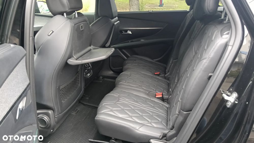 Peugeot 5008 1.2 PureTech Allure Pack S&S - 17