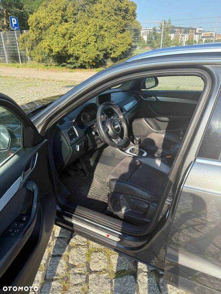 Audi Q3 2.0 TDI Quattro Edycja Specjalna - 12
