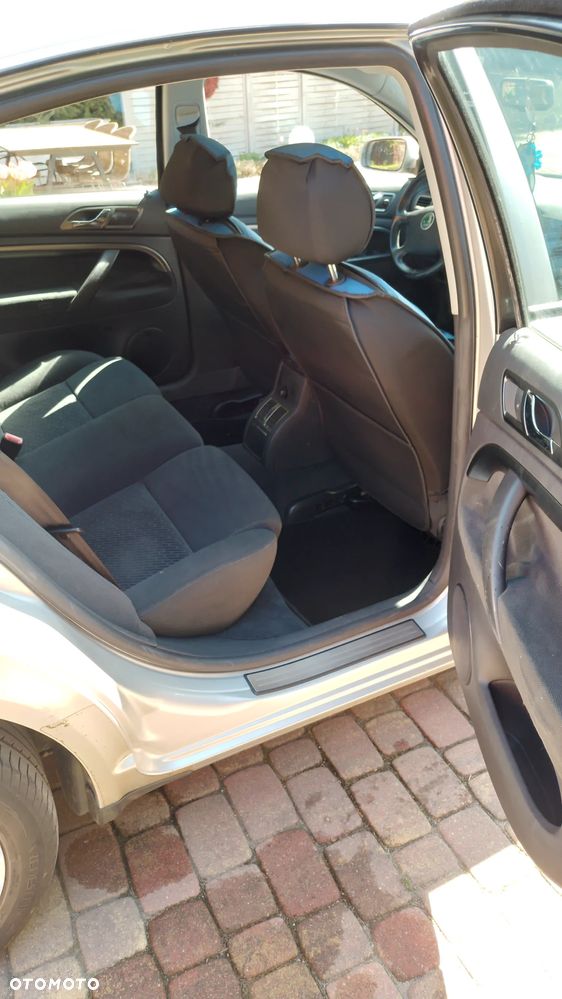 Skoda Superb 2.8 V6 Classic - 10