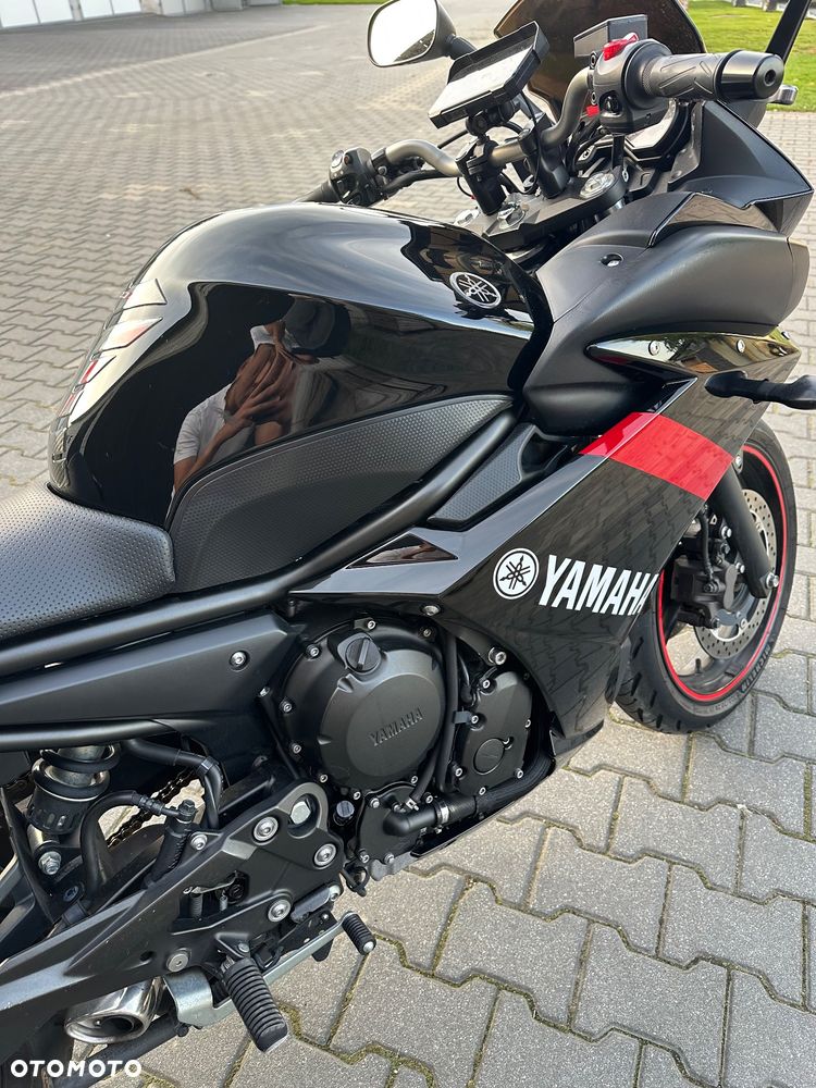 Yamaha XJ - 16
