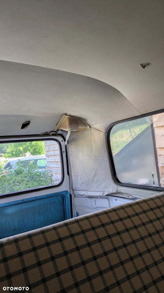 Volkswagen Transporter - 9