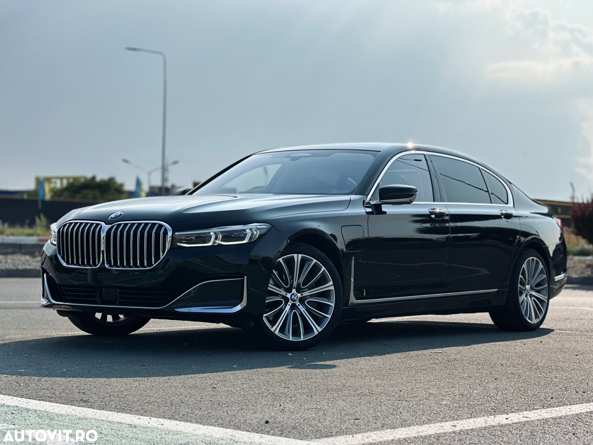BMW Seria 7 745Le xDrive - 4