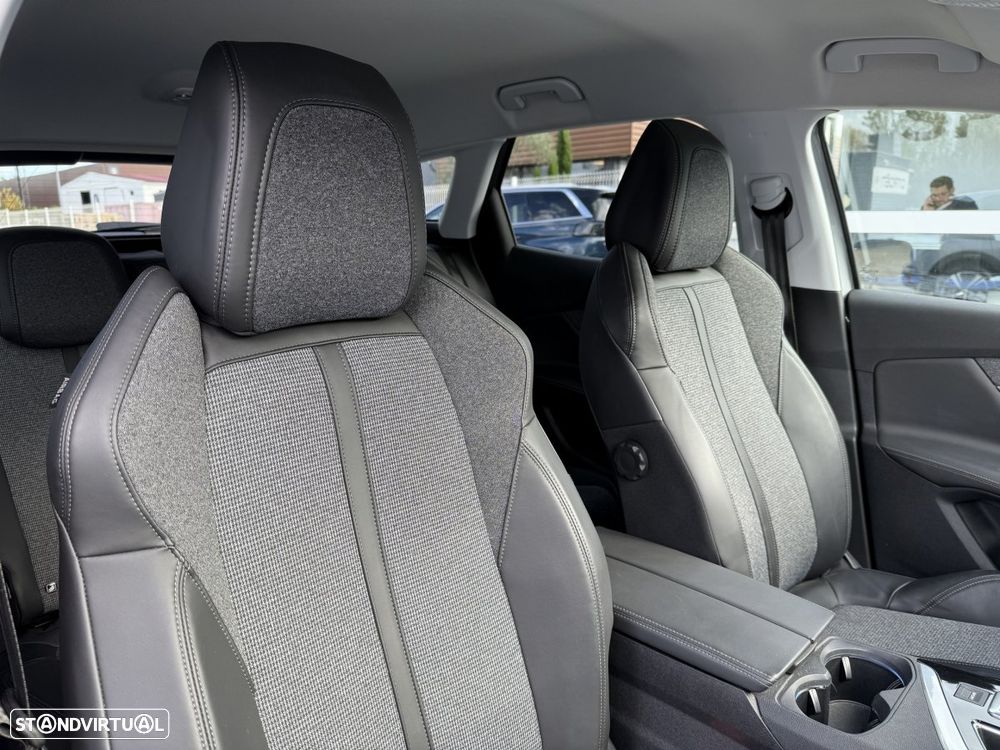 Peugeot 3008 PureTech 130 Stop & Start EAT6 Allure - 6
