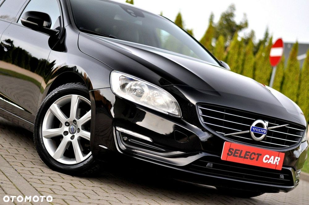Volvo V60 D3 Drive-E Momentum - 15