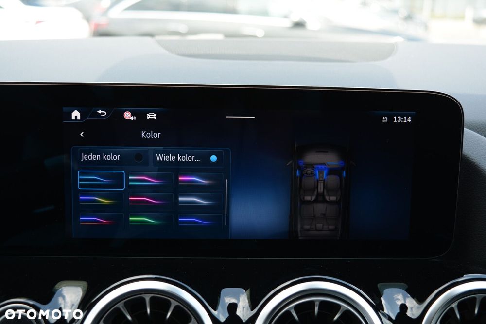 Mercedes-Benz GLA 200 d AMG Line 8G-DCT - 22