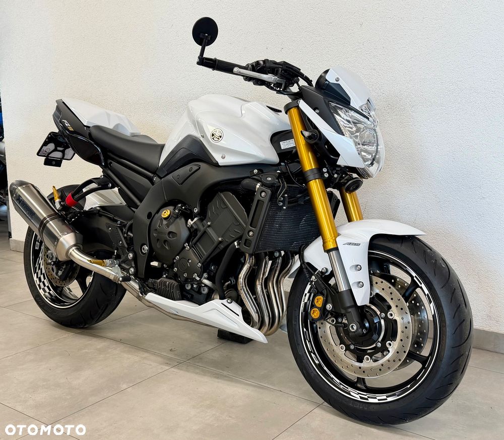 Yamaha FZ8 - 5