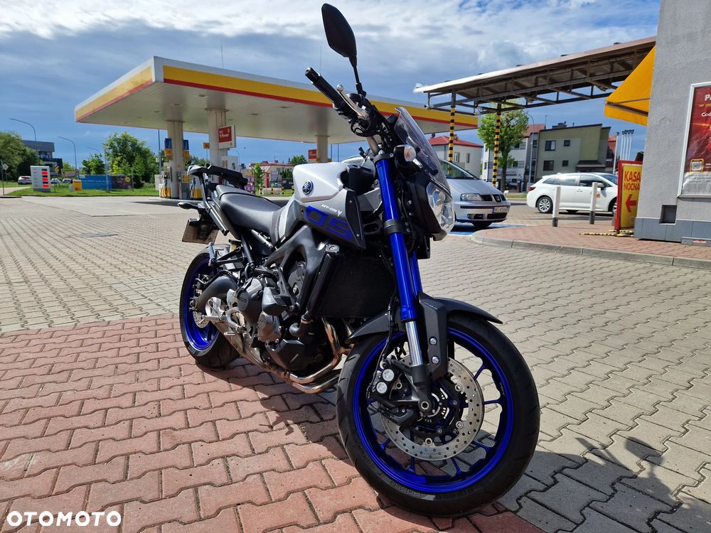 Yamaha MT - 10