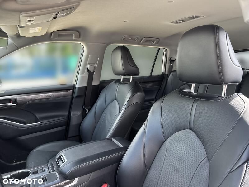Toyota Highlander - 12