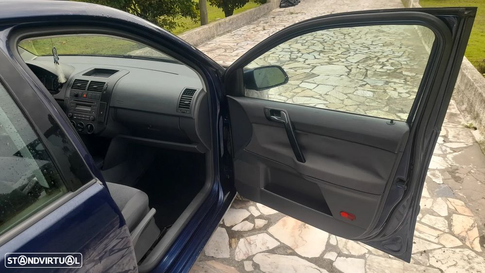 VW Polo 1.2 Trendline - 32