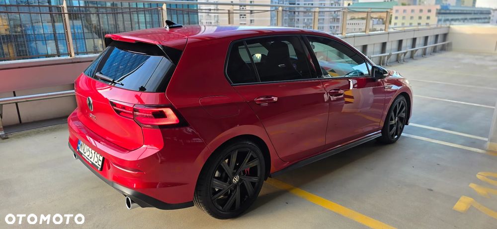 Volkswagen Golf - 4