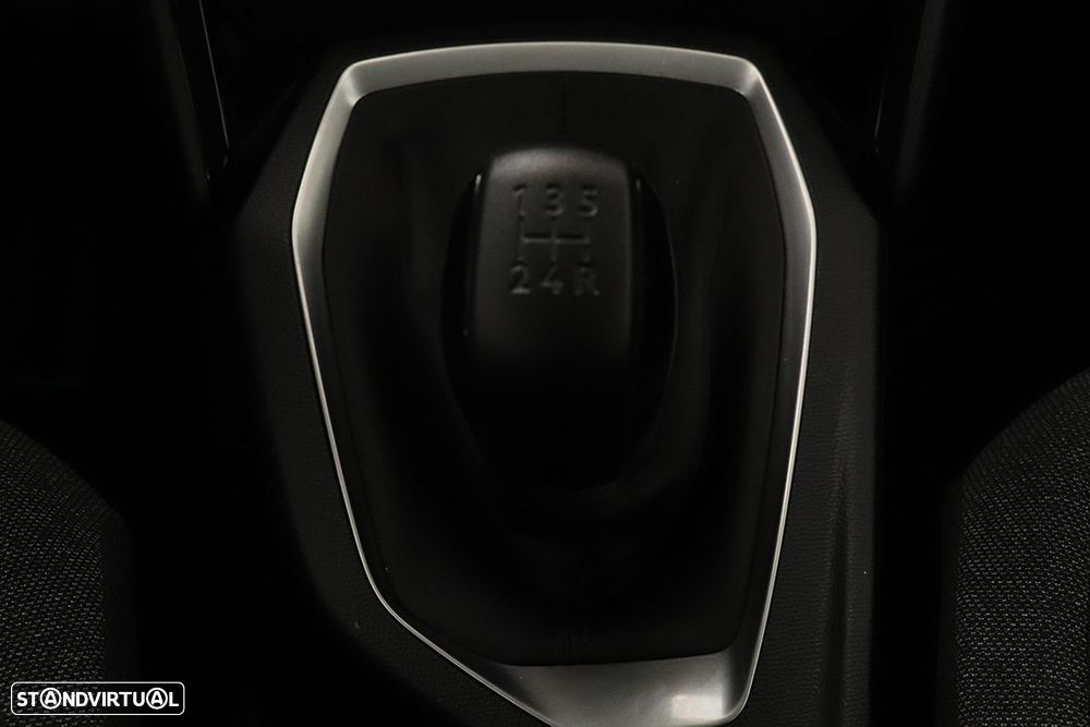 Peugeot 208 1.2 PureTech Active - 11