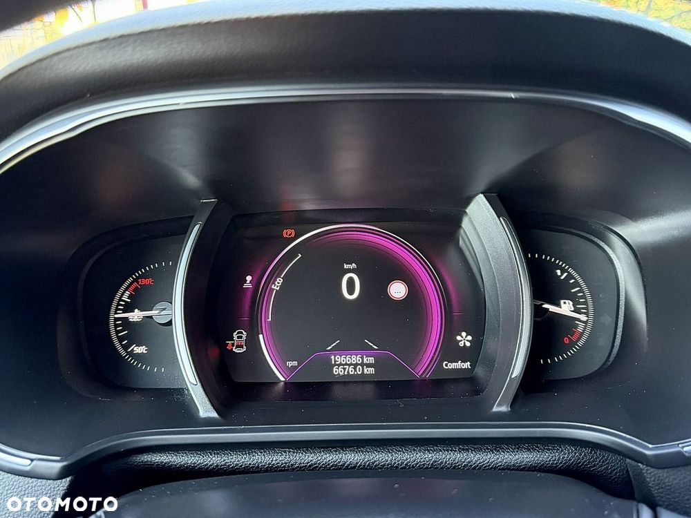 Renault Megane - 18
