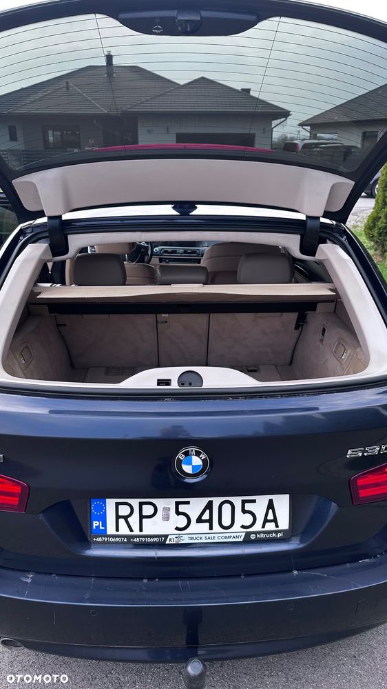 BMW Seria 5 530d xDrive - 15