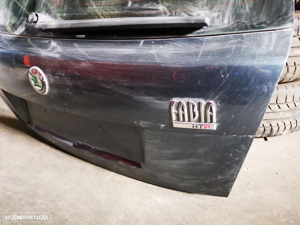 SKODA FABIA 2006 TAMPA DA MALA M192 - 3