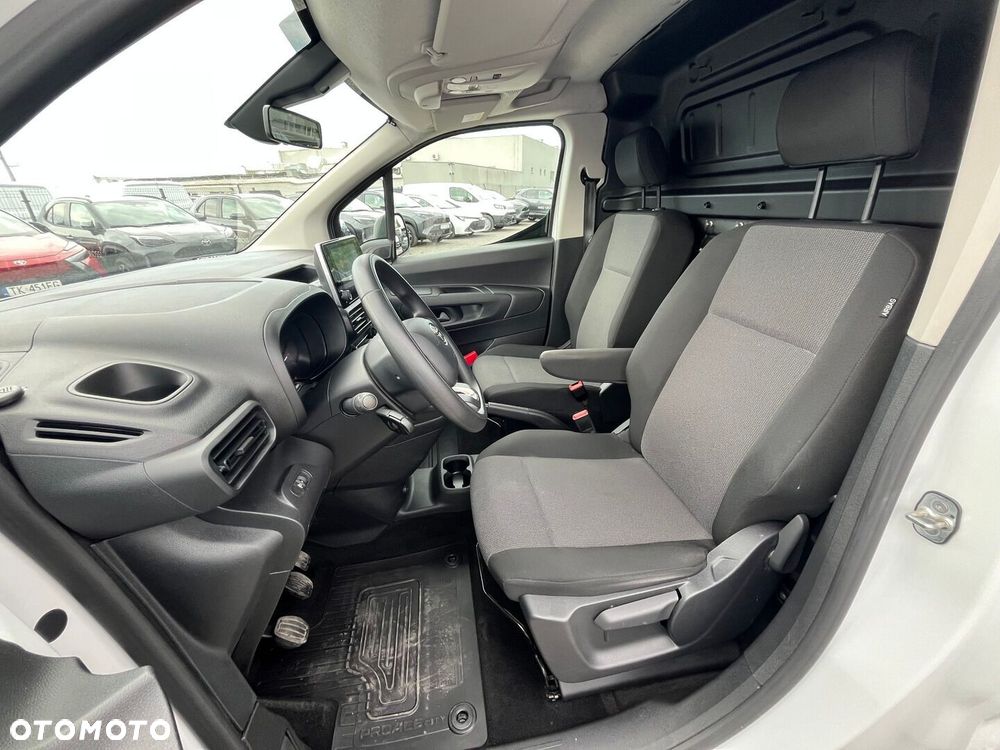 Toyota PROACE CITY - 10