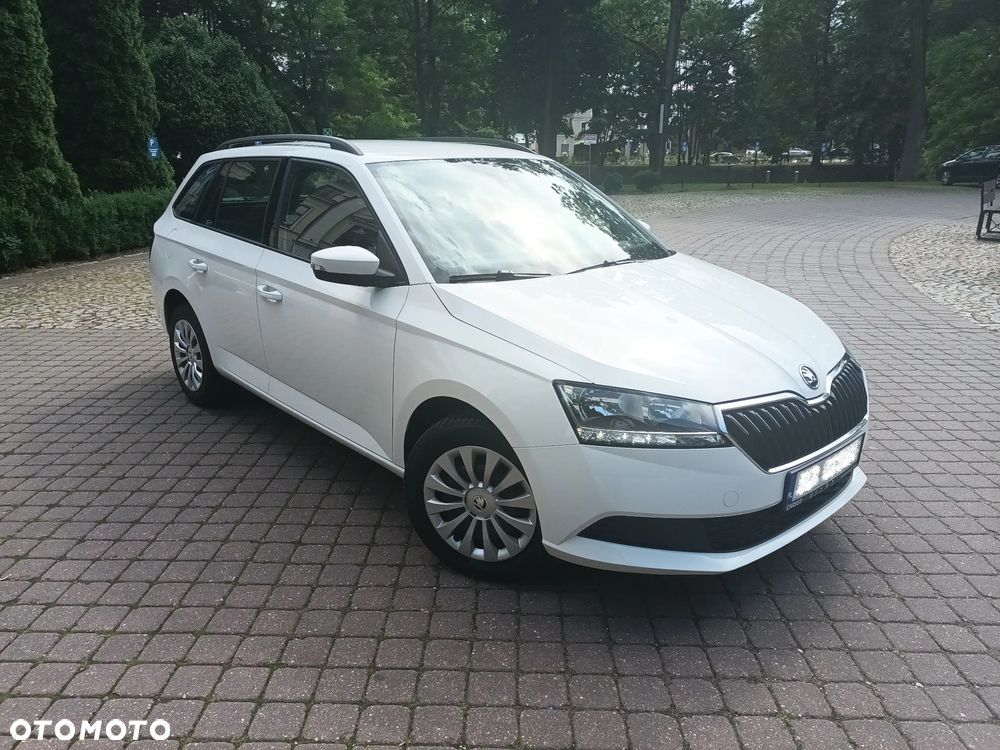 Skoda Fabia 1.0 TSI Ambition - 2