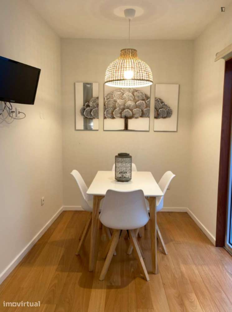 Apartamento com 1 quartos - localizado em Cedofeita Porto - Grande imagem: 5/16