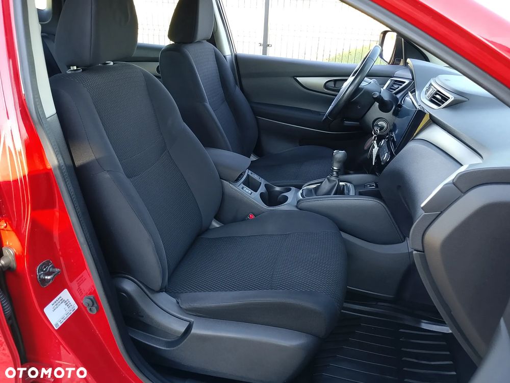 Nissan Qashqai 1.2 DIG-T Tekna+ - 33