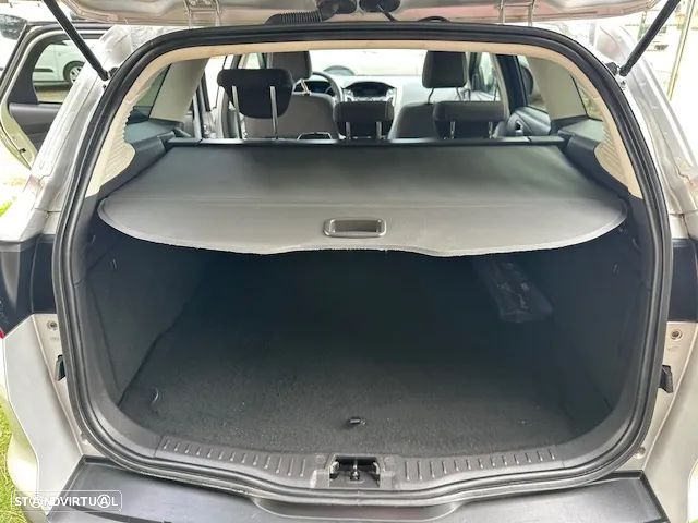 Ford Focus SW 1.6 TDCi Trend - 13