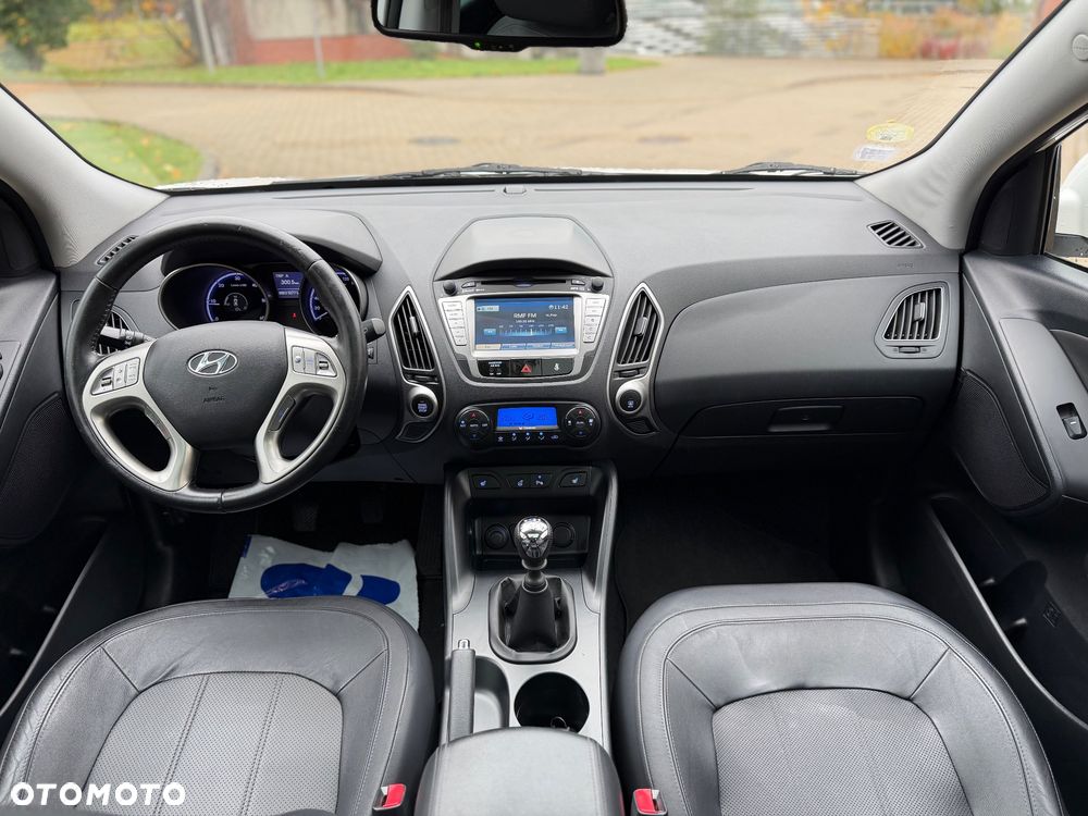 Hyundai ix35 2.0 CRDi 4WD Premium - 25