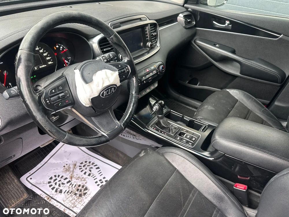 Kia Sorento - 17