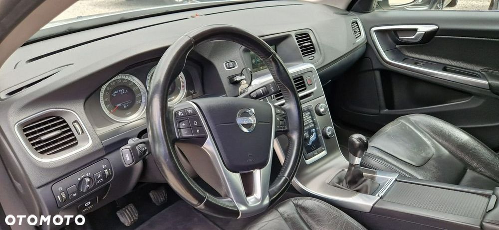 Volvo V60 - 21