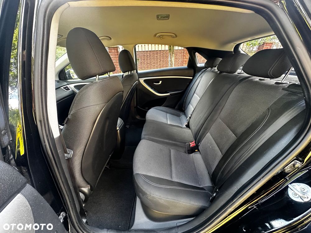 Hyundai i30 1.4 Premium - 10