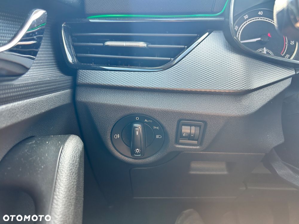 Skoda Kamiq 1.0 TSI Ambition DSG - 19