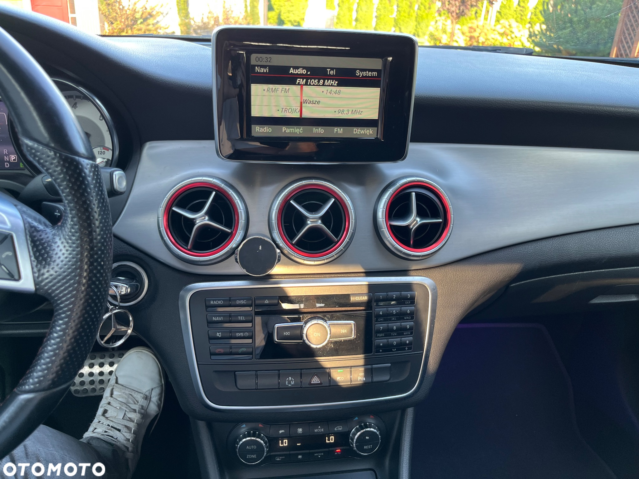 Mercedes-Benz CLA 200 CDI 7G-DCT AMG Line - 26