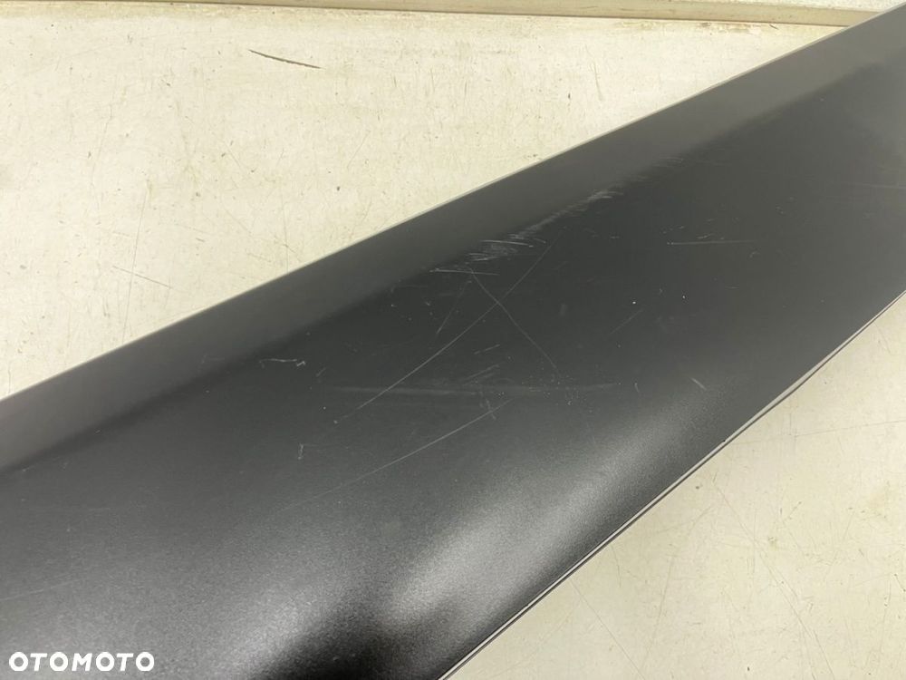 Listwa Mazda CX-30 CX30 2019r.- prawa przednia dolna nakładka drzwi dgh9-51ra1 - 7