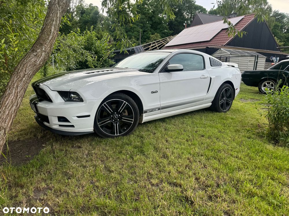 Ford Mustang - 7