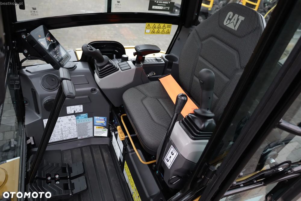 Caterpillar CAT 303 CR - 23