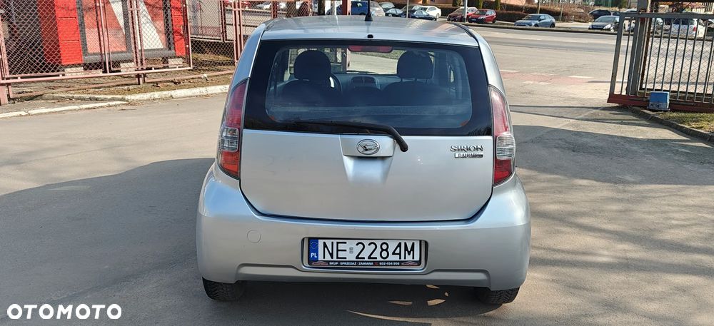Daihatsu Sirion 1.0 CooLine - 8