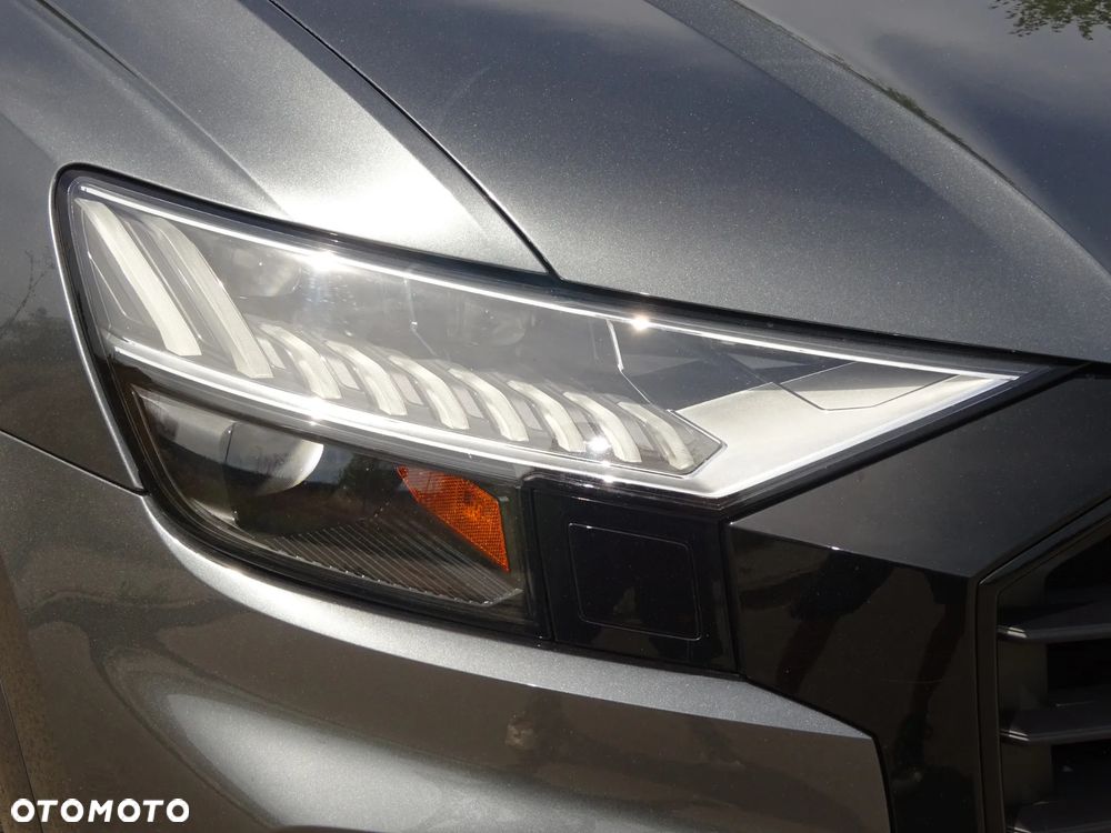 Audi Q8 SUV TFSI quattro 250 kW tiptronic S line business - 24