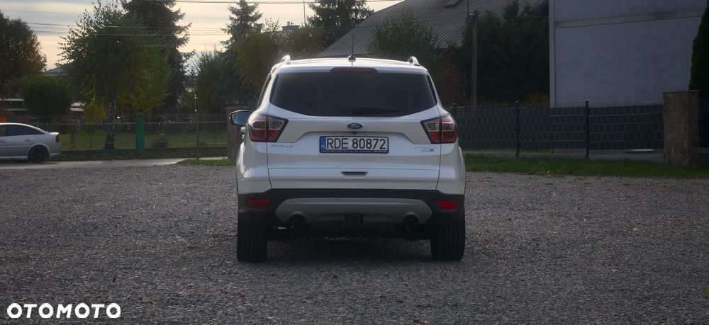 Ford Kuga - 6