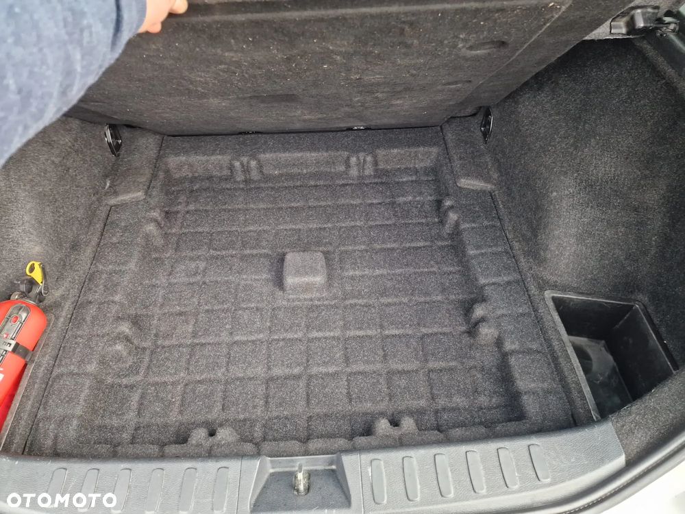 BMW X1 sDrive20d - 29